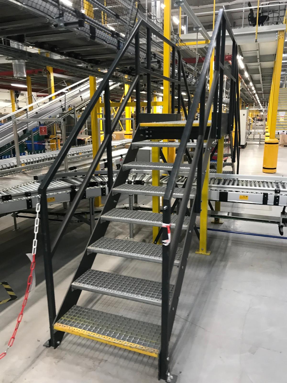 Treppe Förderband Lager