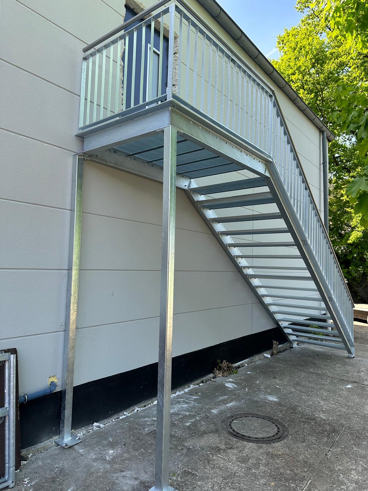 Aussentreppe Verzinkt Balkon