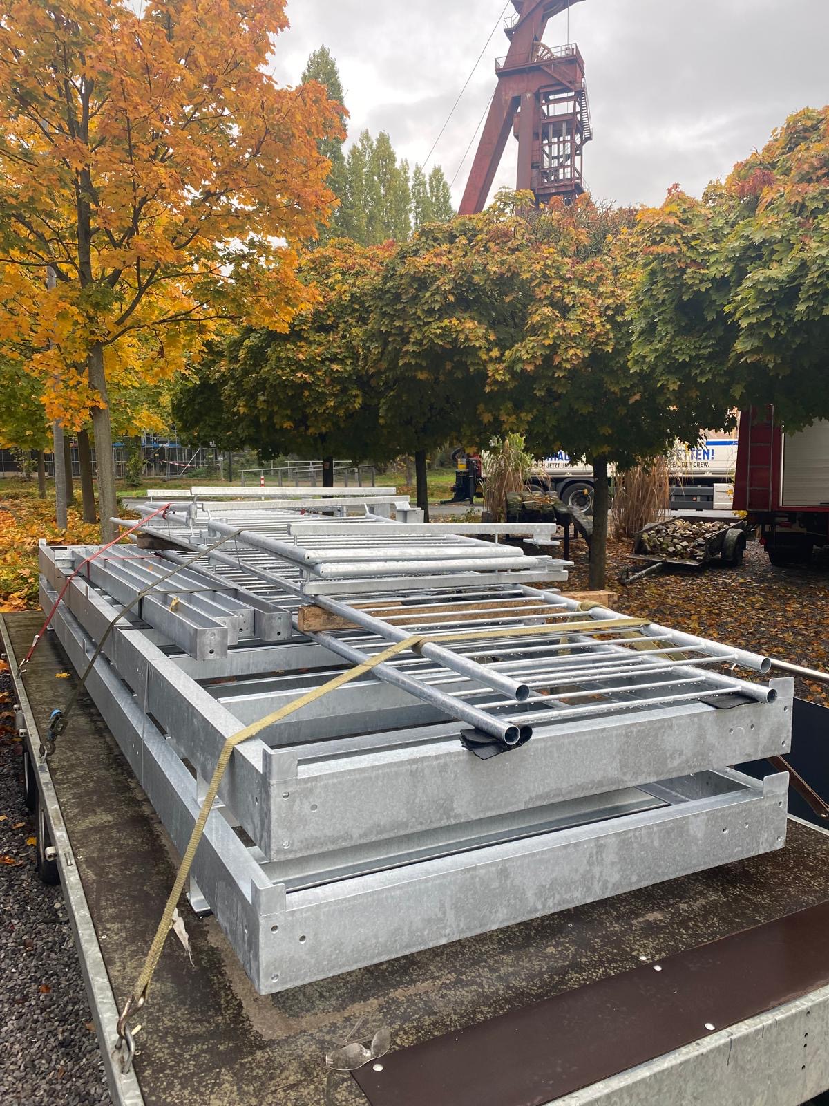 Gitterrost Transport Anhänger